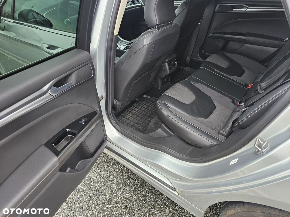 Ford Mondeo - 7