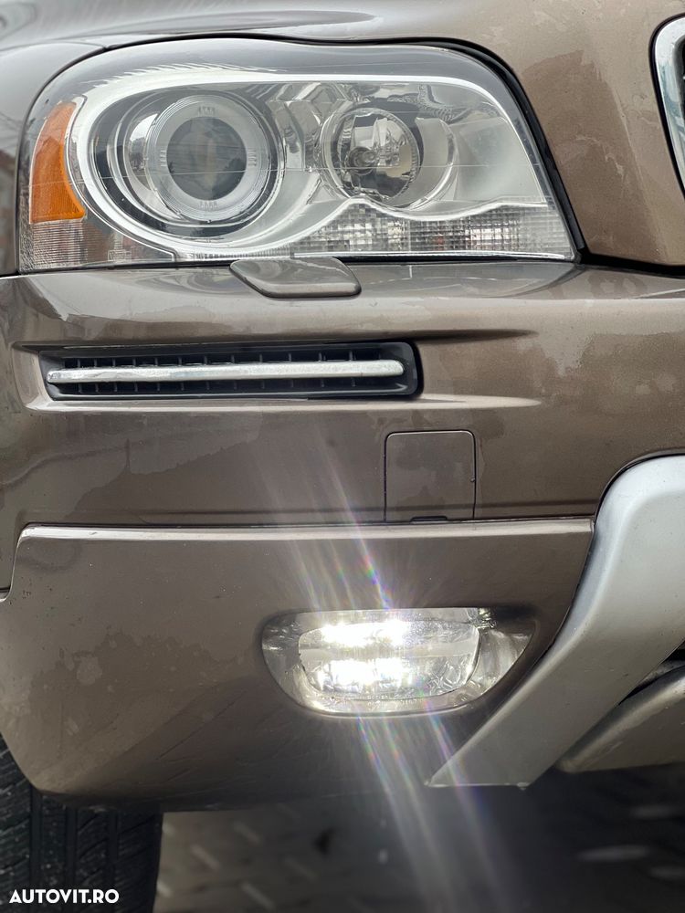 Volvo XC 90 D5 AWD Summum - 4