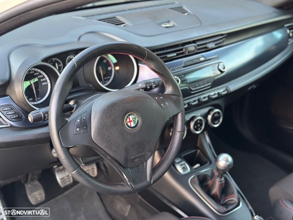 Alfa Romeo Giulietta 1.6 JTDm Progression - 27