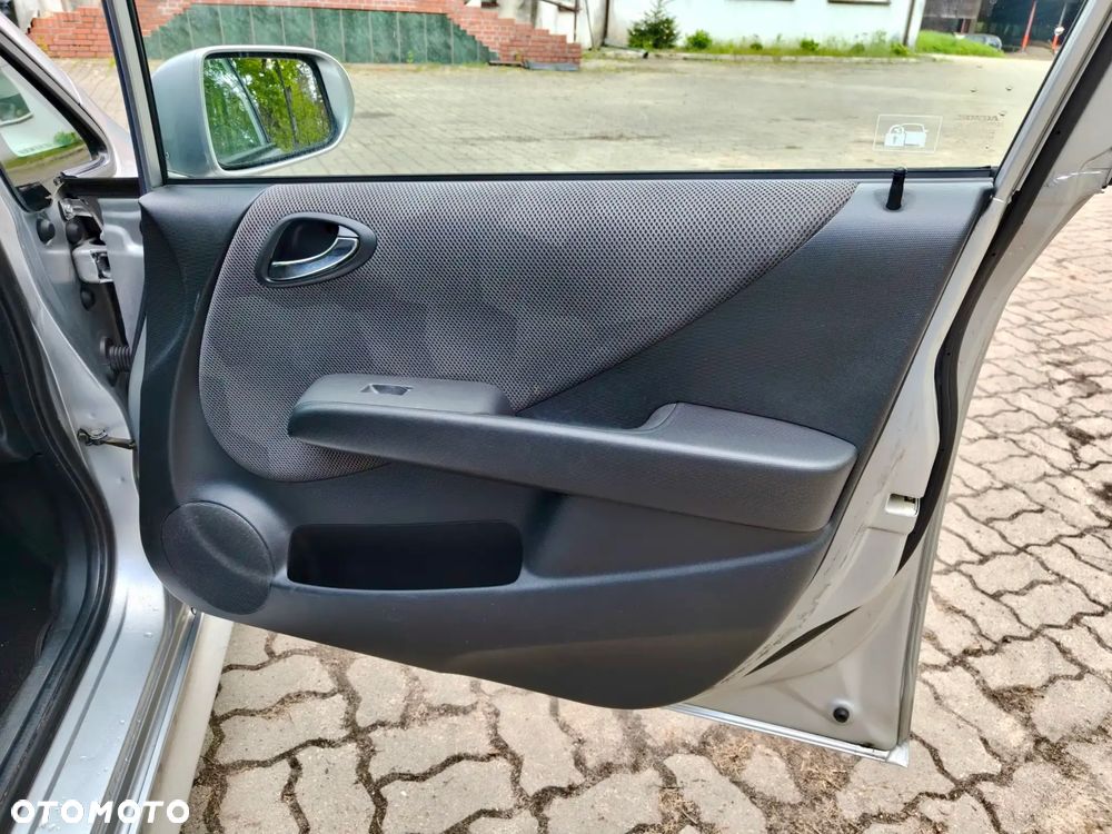 Honda Jazz 1.4 LS - 15