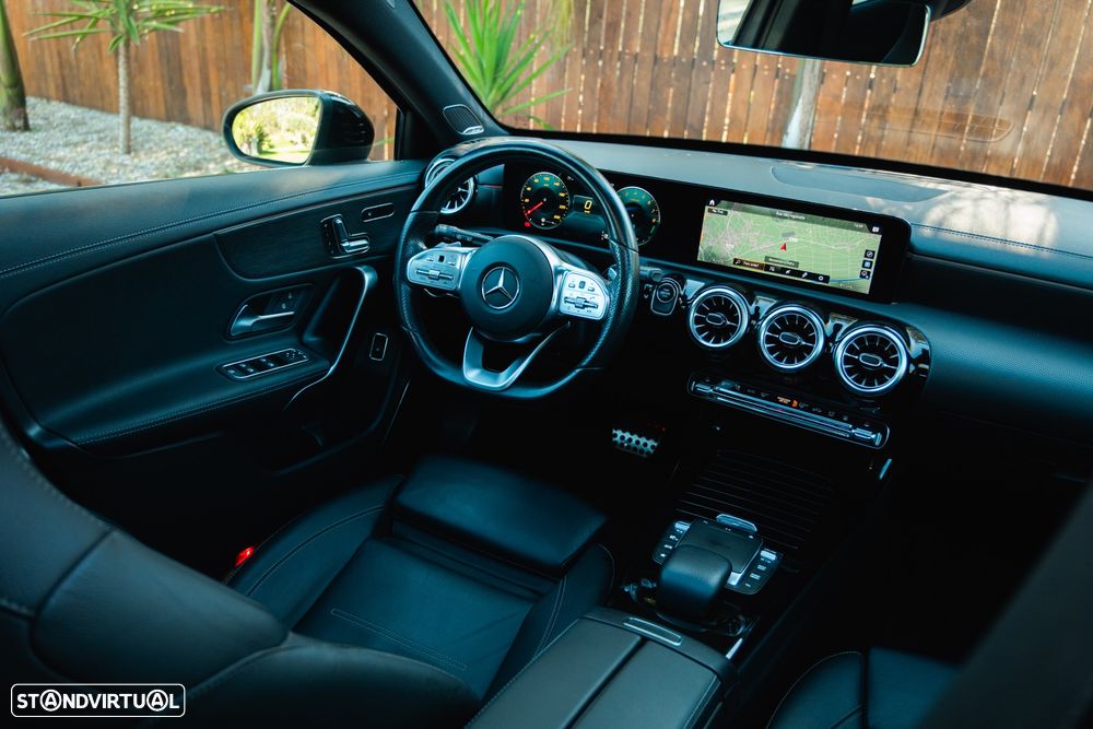Mercedes-Benz A 250 e 8G-DCT AMG Line Advanced Plus - 29