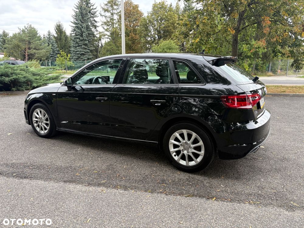 Audi A3 Sportback 1.6 TDI (clean diesel) S line Sportpaket - 9