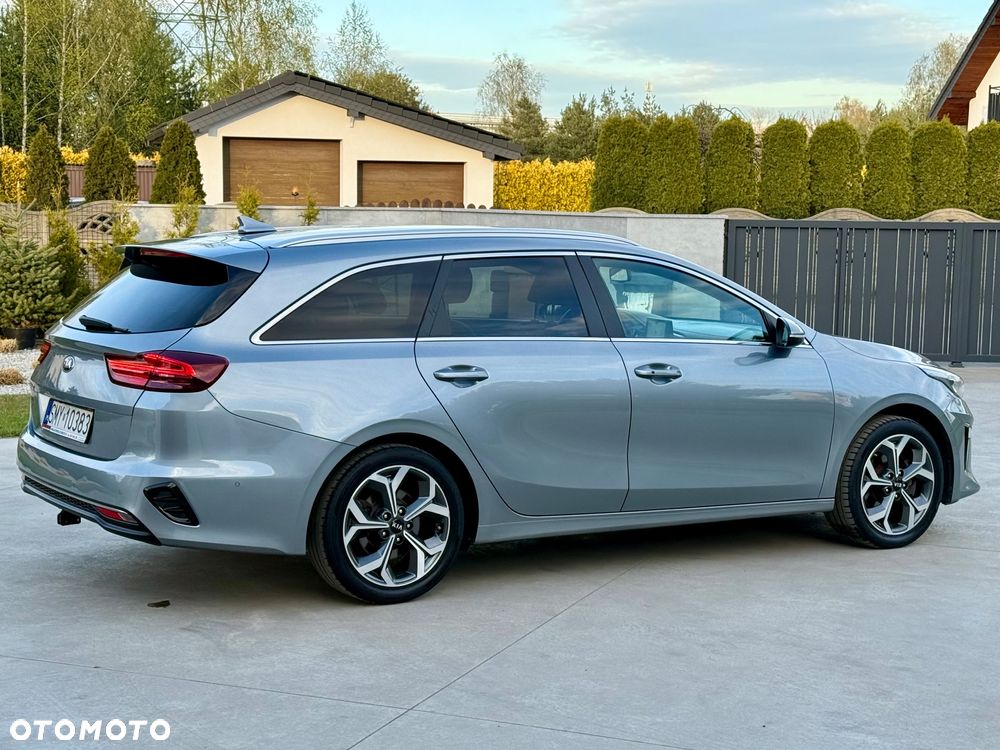 Kia Ceed 1.4 T-GDI DCT OPF Platinum Edition - 8