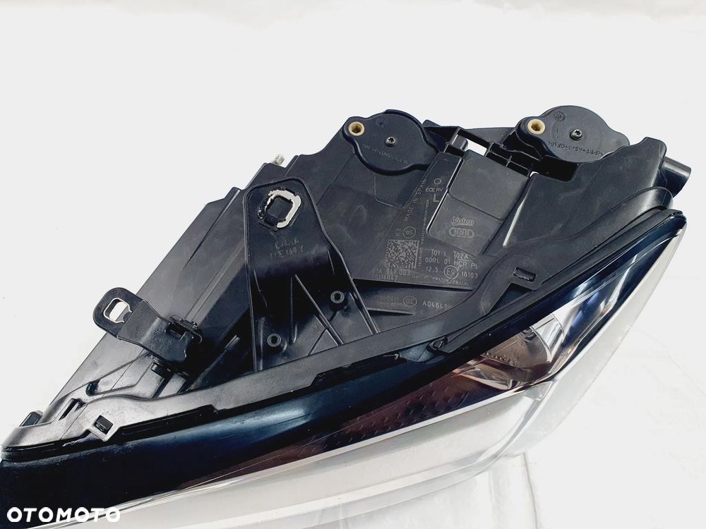 AUDI Q2 81A LAMPA LEWY PRZÓD ZWYKŁA ORYGINAŁ EU! 81A941003 - 3