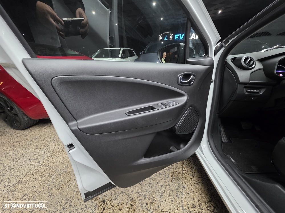 Renault Zoe (c/ Bateria) Limited 50 - 7