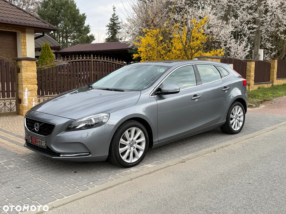 Volvo V40 D3 Summum - 18