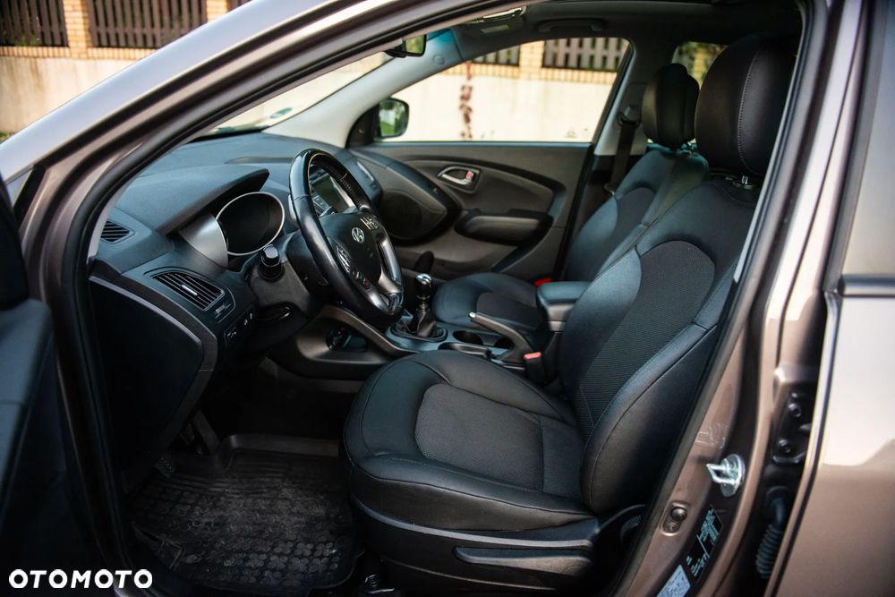 Hyundai ix35 1.6 GDI Premium 2WD - 18