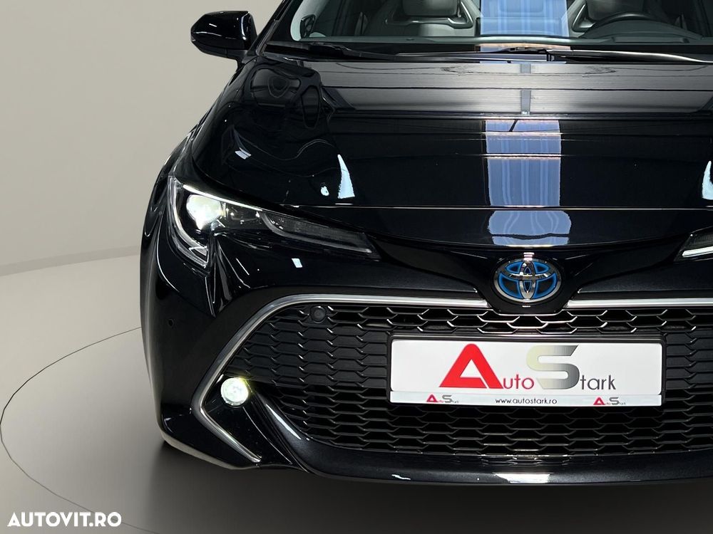 Toyota Corolla 2.0 Lounge - 15