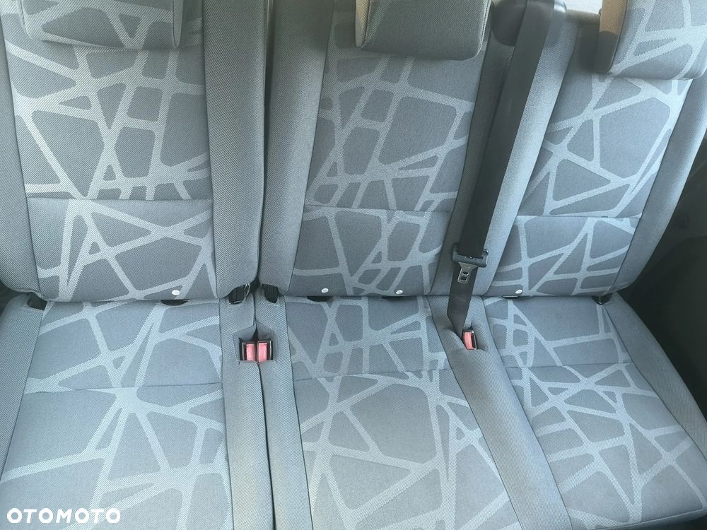 Ford Tourneo Connect - 23