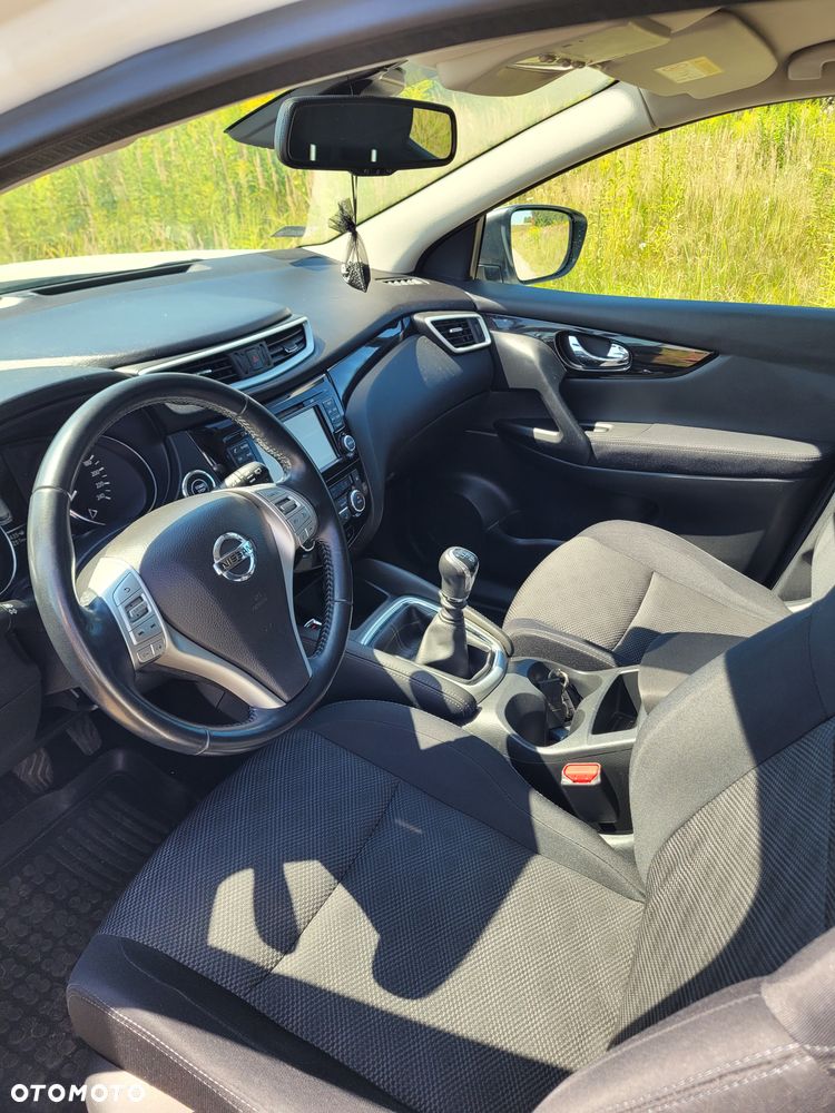 Nissan Qashqai - 16