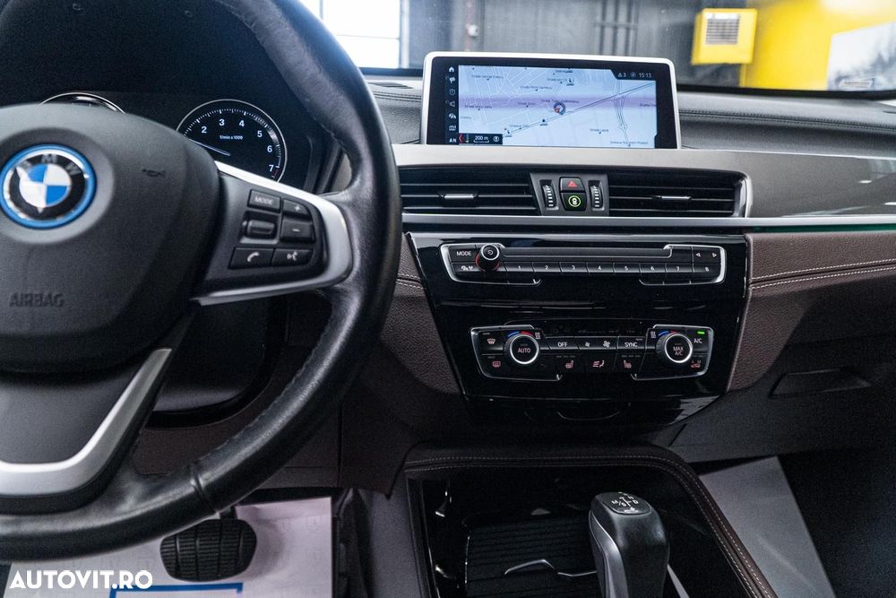 BMW X1 xDrive25e Sport Line - 16