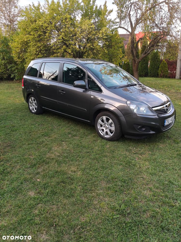 Opel Zafira 2012 photo 3