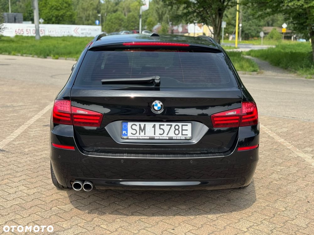 BMW Seria 5 530d Sport-Aut Luxury Line - 4