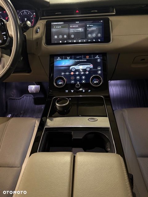 Land Rover Range Rover Velar 2.0 P250 R-Dynamic HSE - 19