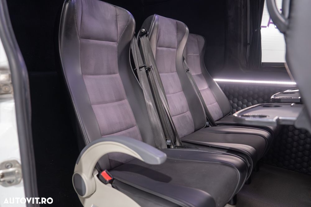 Mercedes-Benz Sprinter - 19