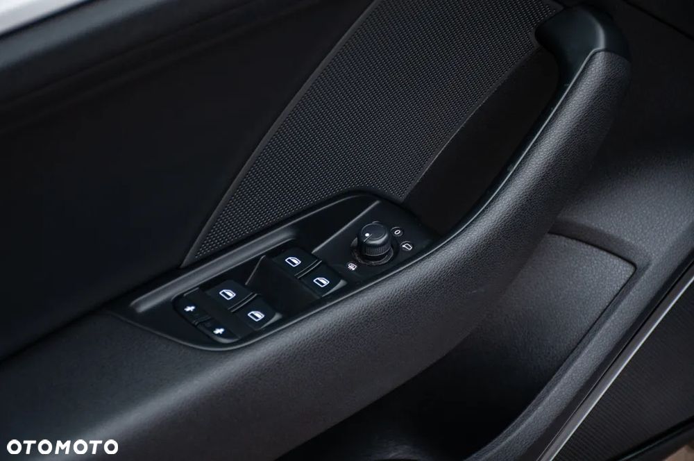 Audi A3 Limousine 2.0 TDI (clean diesel) S line Sportpaket - 40