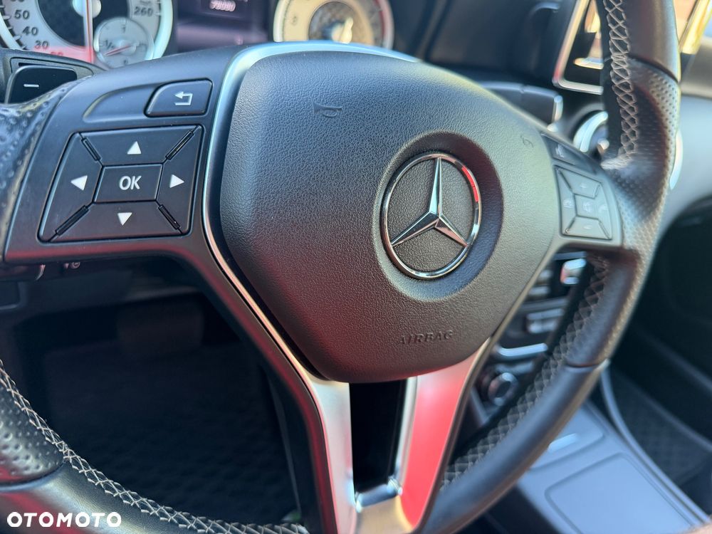Mercedes-Benz Klasa A 180 7G-DCT Activity Edition - 21