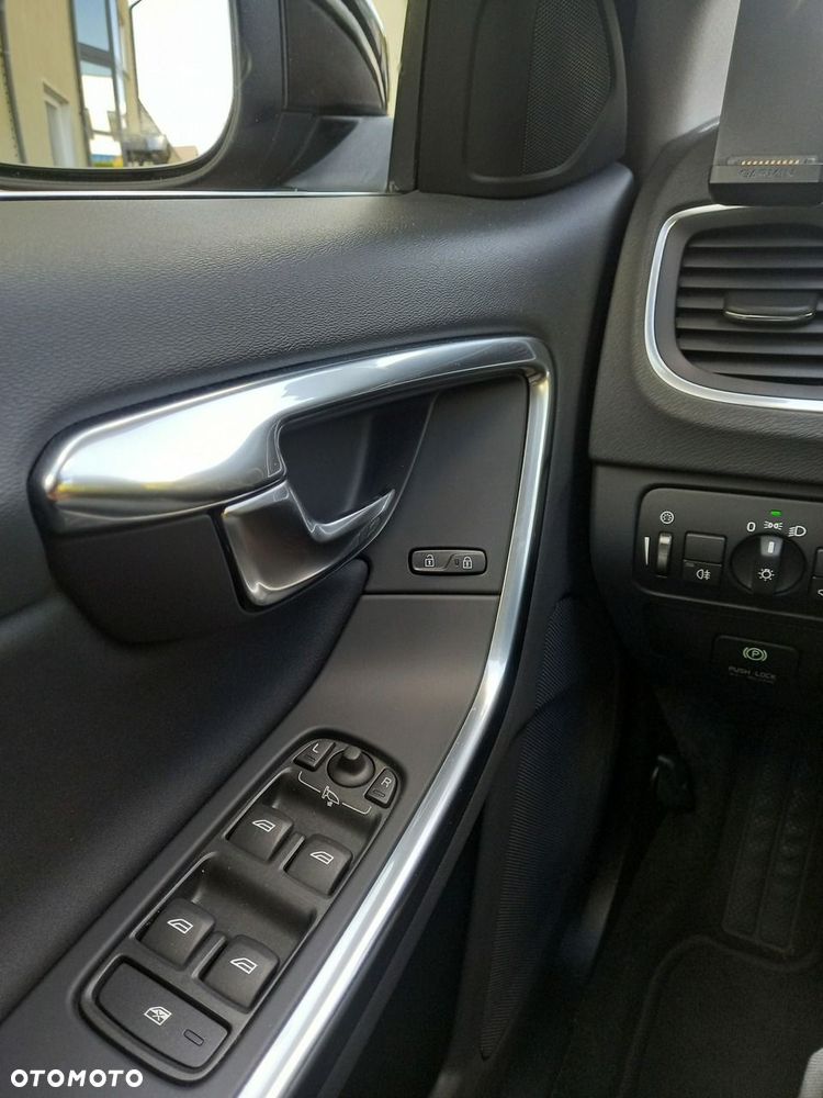 Volvo S60 D4 Business Edition - 34