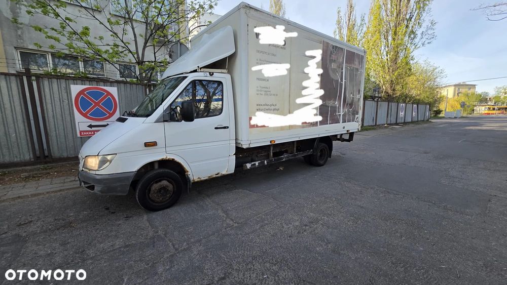 Mercedes-Benz Sprinter - 29