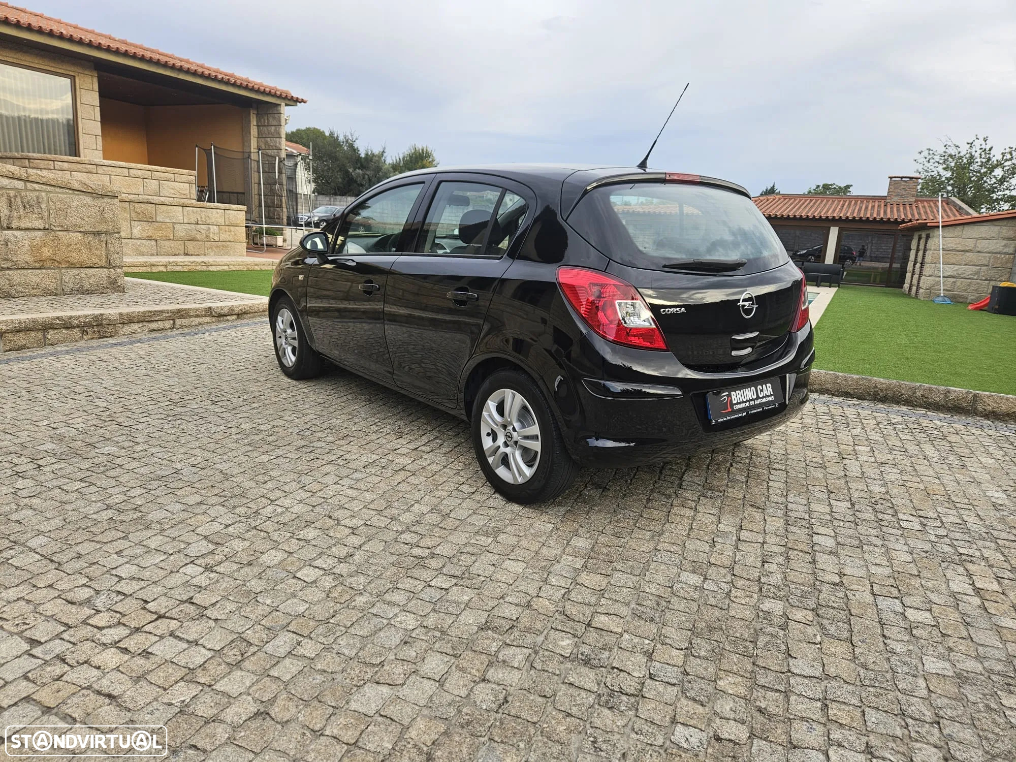 Opel Corsa 1.2 Enjoy - 4