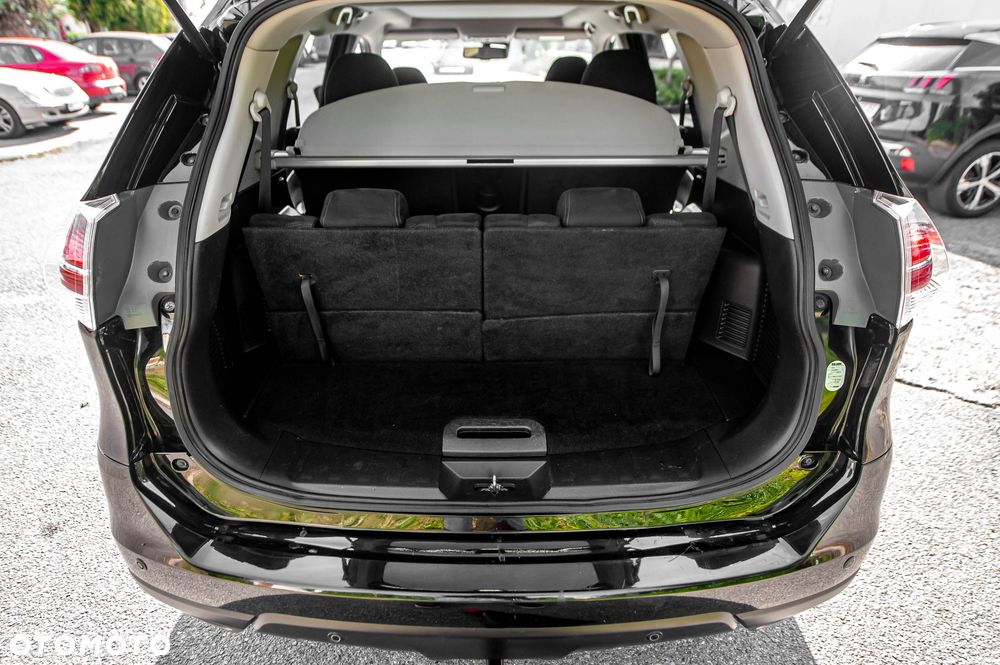 Nissan X-Trail 1.6 DCi ALL-MODE 4x4i N-Vision - 37