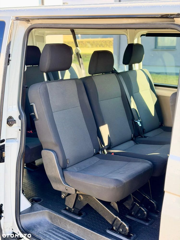 Volkswagen Transporter Kombi L2H1 - 8