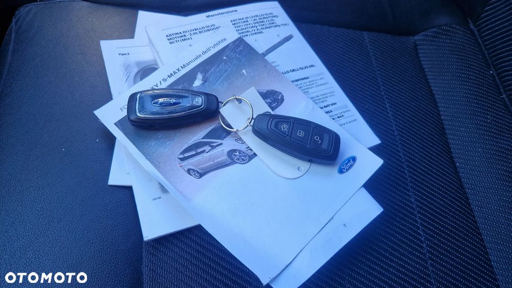 Ford S-Max 2.0 TDCi DPF Titanium X - 17