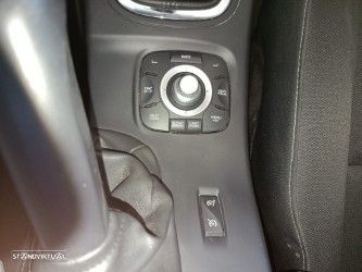 Renault Mégane 1.5 dCi Dynamique SS - 25