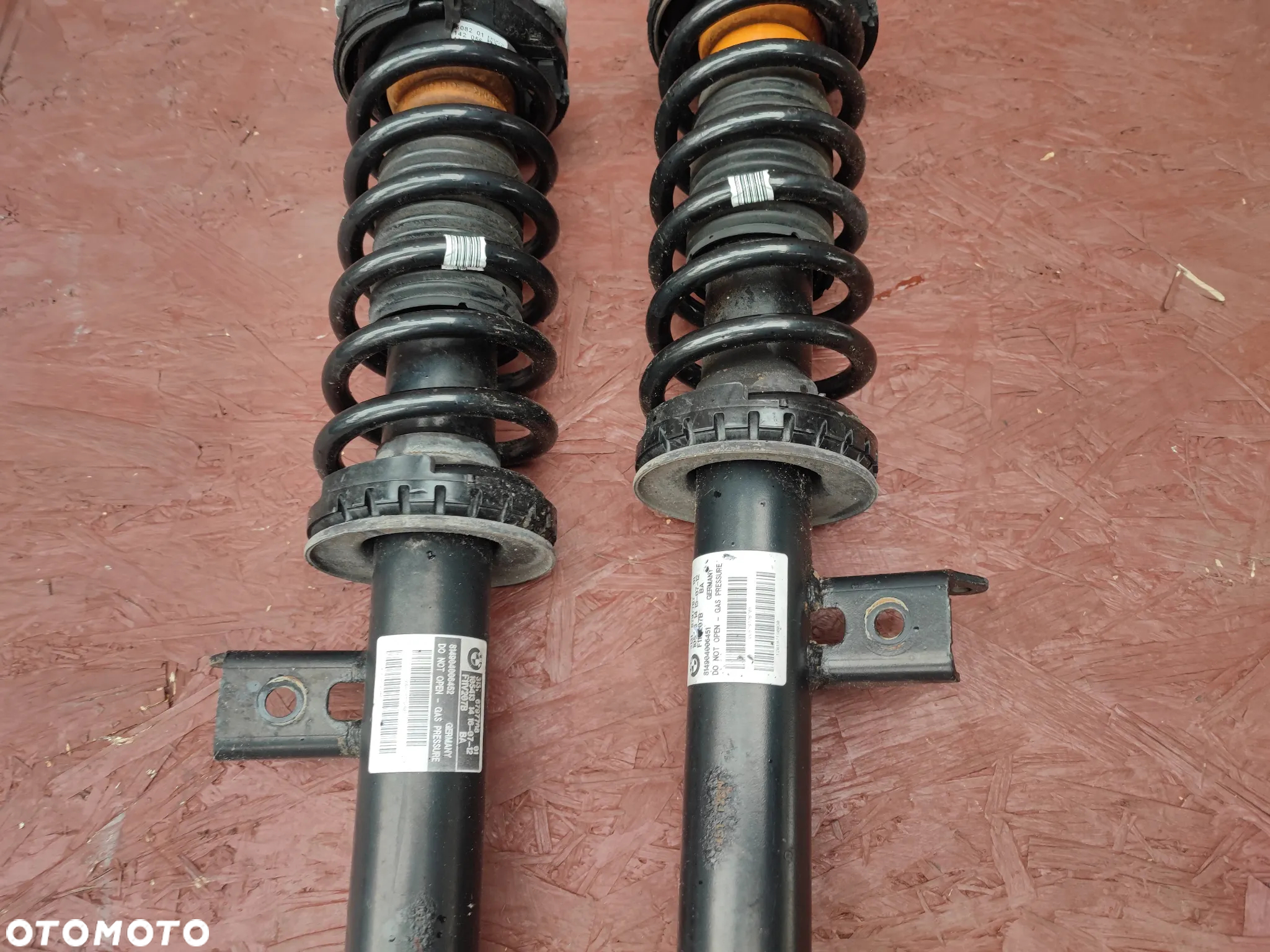 BMW F10 / F11 ORYGINALNE AMORTYZATORY PRZEDNIE / AMORTYZATOR PRZEDNI  LEWY / PRAWY O NR. 6 796 855 / 6 797 768 / 6 797 767 OEM W DOBRYM STANIE - 4