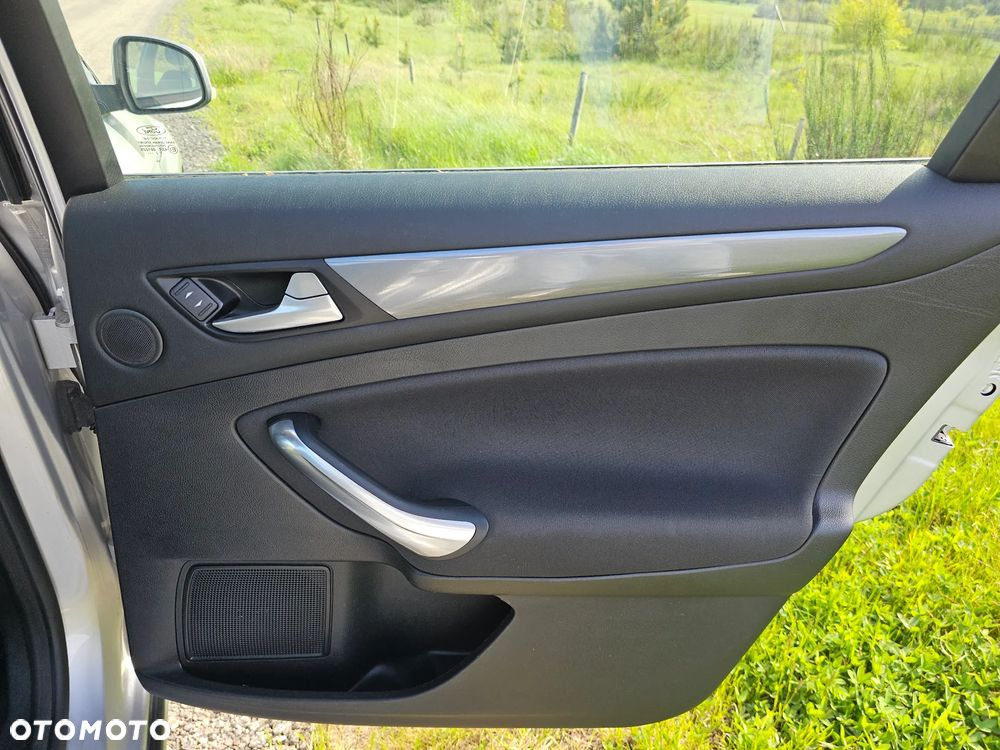 Ford Mondeo 2.0 TDCi Trend - 15