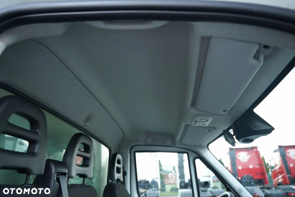Iveco DAILY 35-160 / KONTENER - 4,3 M / WINDA SORENSEN - 750 KG / 3 MIEJSCA / BLIŹNIAK / SPROWADZONY / - 31