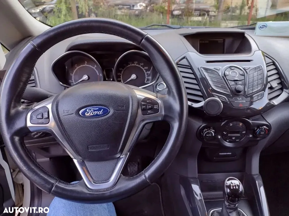 Ford EcoSport 1.5 TDCi Titanium - 3