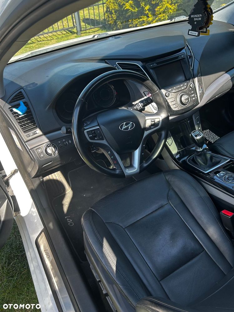 Hyundai i40 - 14
