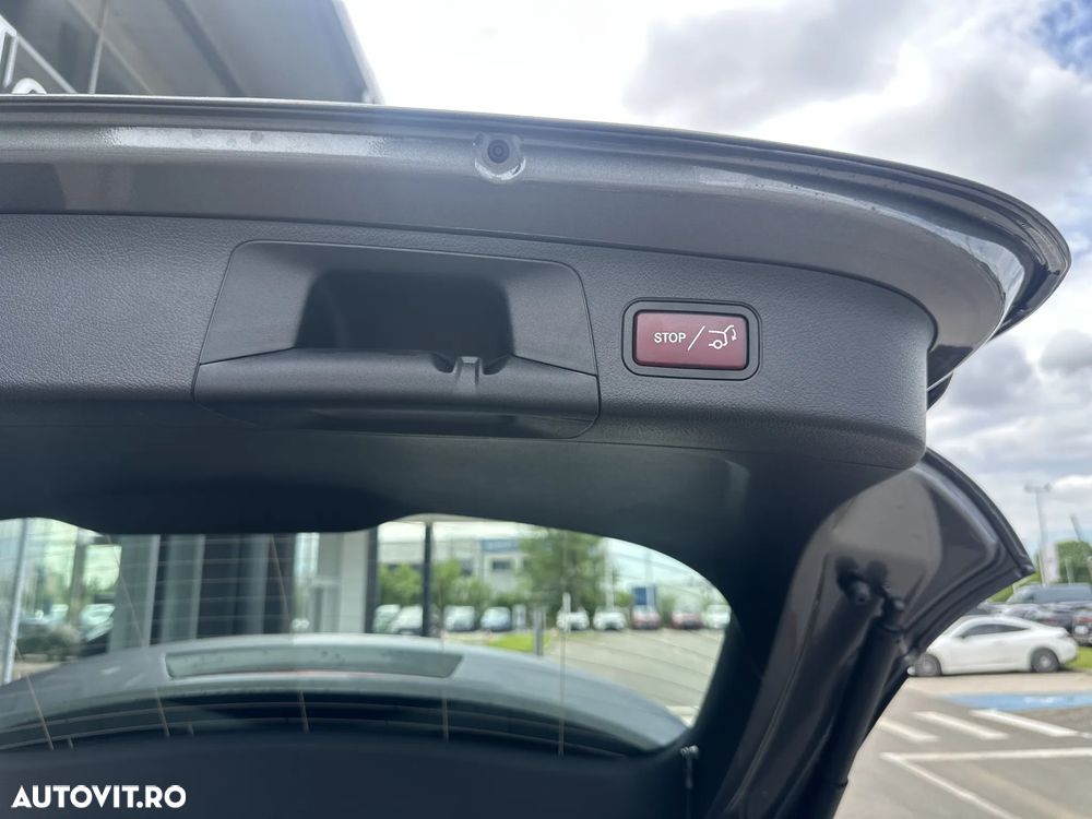 Mercedes-Benz GLA 180 7G-DCT Special Edition - 20