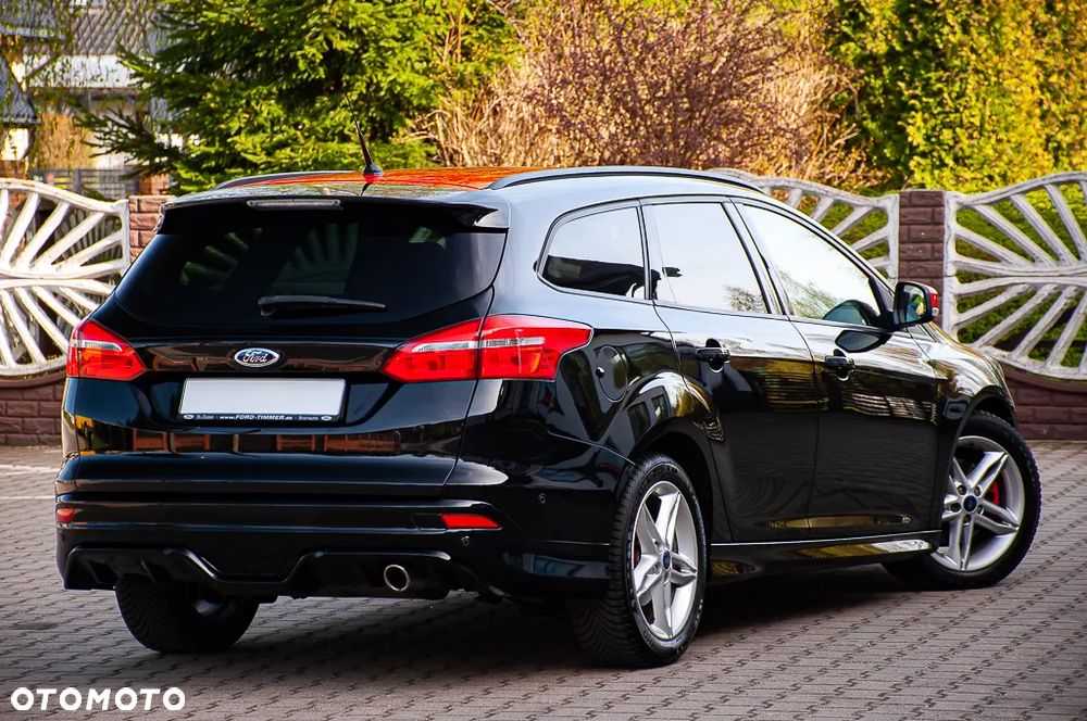 Ford Focus - 38