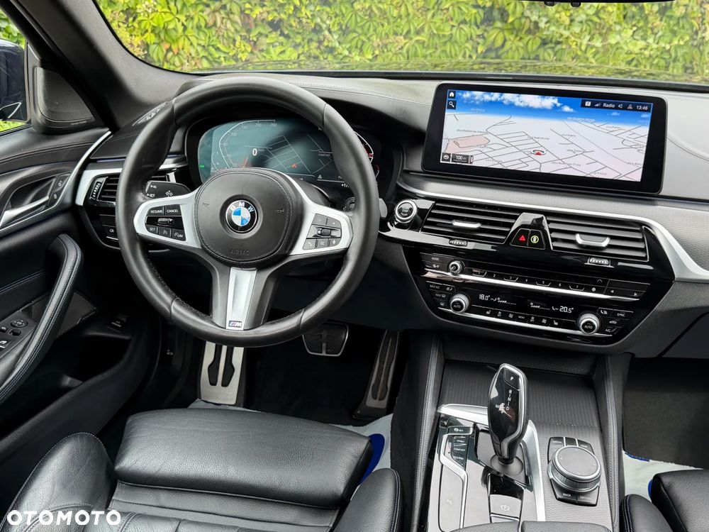 BMW Seria 5 540d xDrive mHEV M Sport sport - 8
