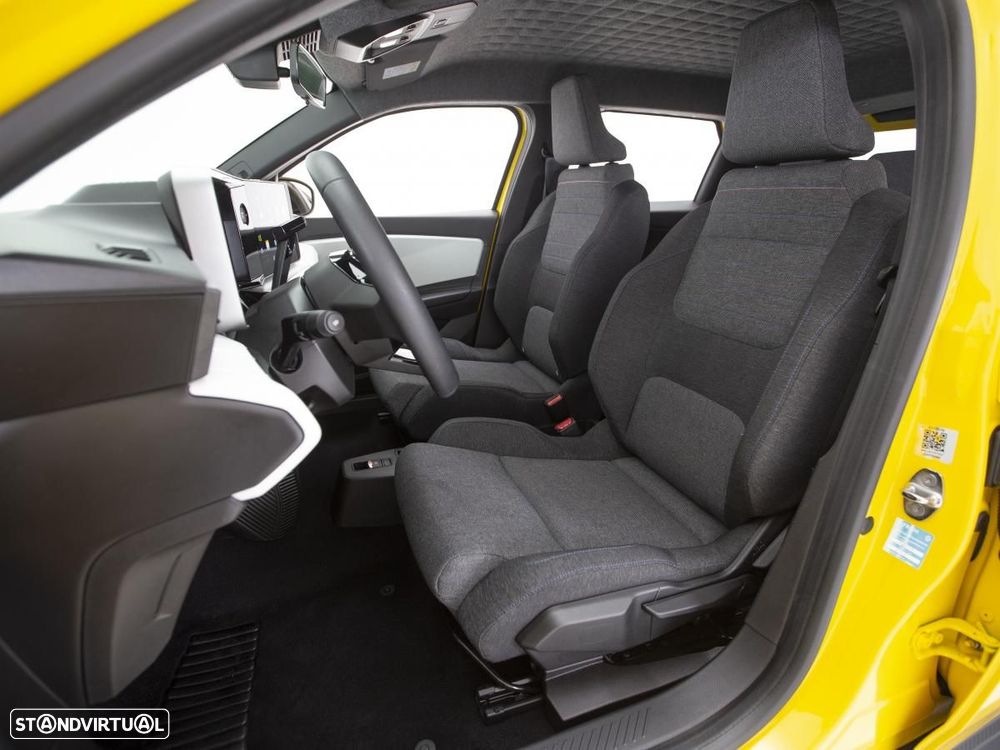 Renault 5 E-Tech R Evolution 120 Urban Range - 14