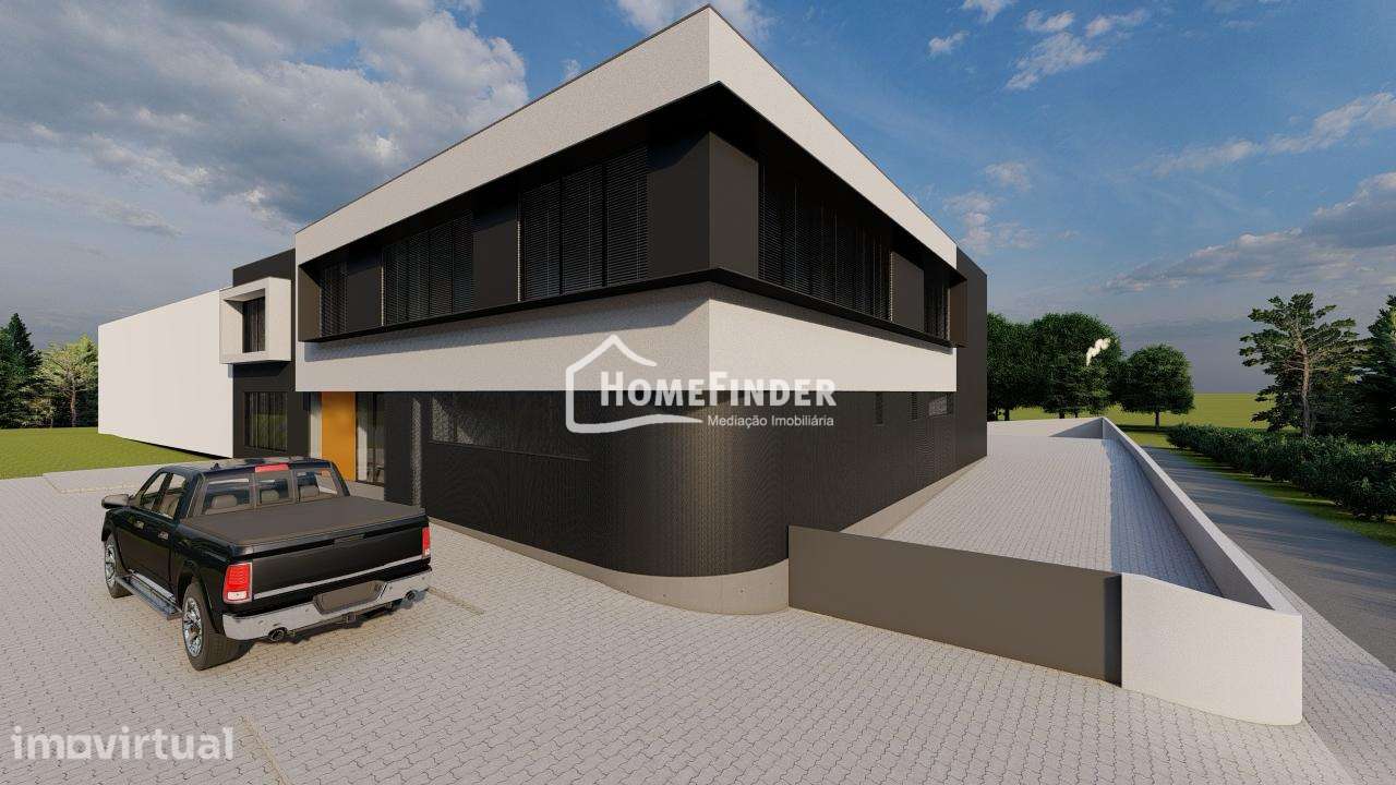 Lote de Terreno Industrial em Moure (Vila Verde) - Grande imagem: 2/32