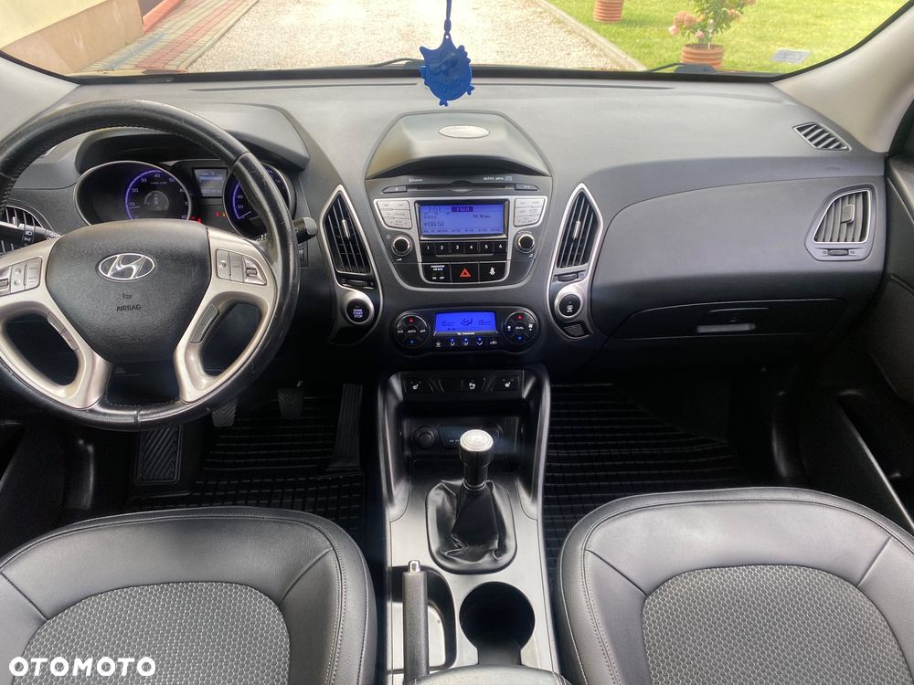 Hyundai ix35 2.0 Premium 2WD - 23