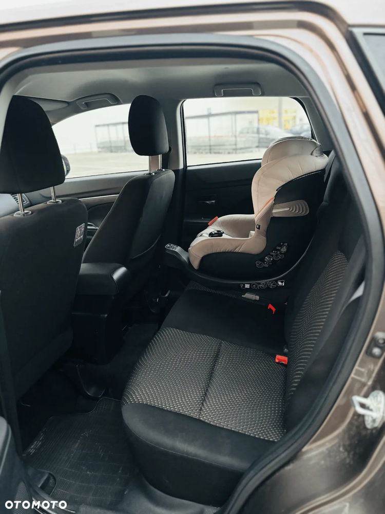 Mitsubishi ASX 1.6 Inform EU6 - 6