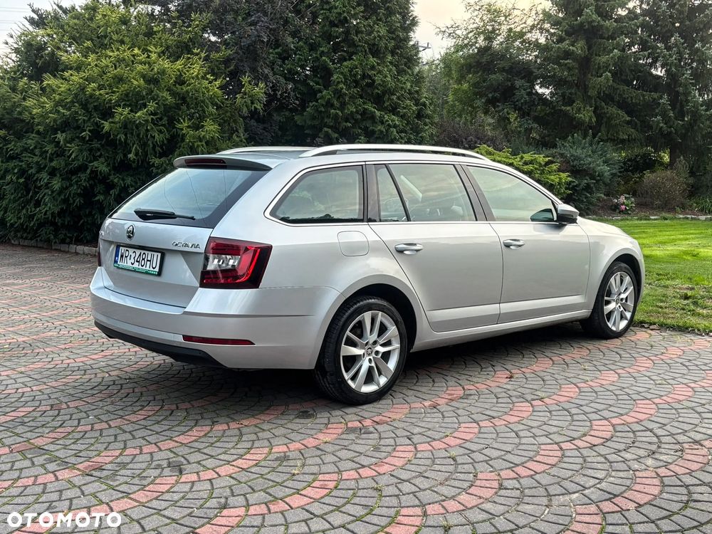 Skoda Octavia 1.6 TDI Clever DSG - 9