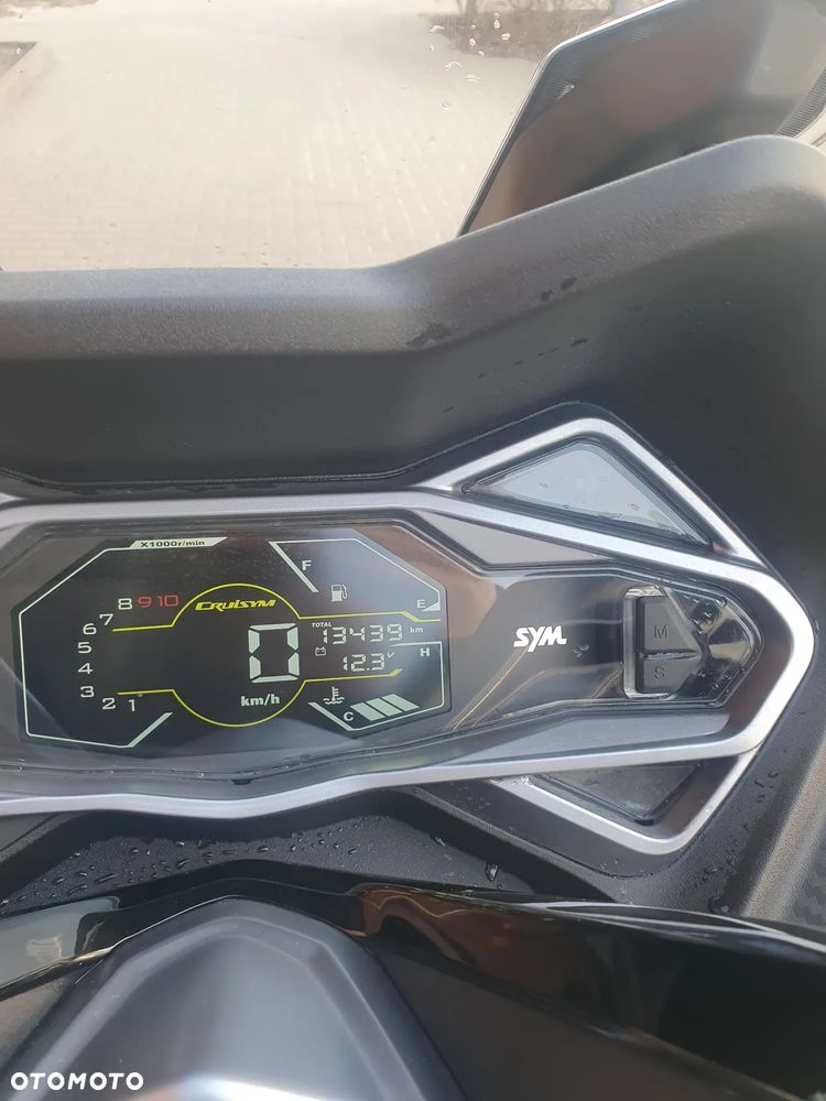 SYM CRUiSYM - 17