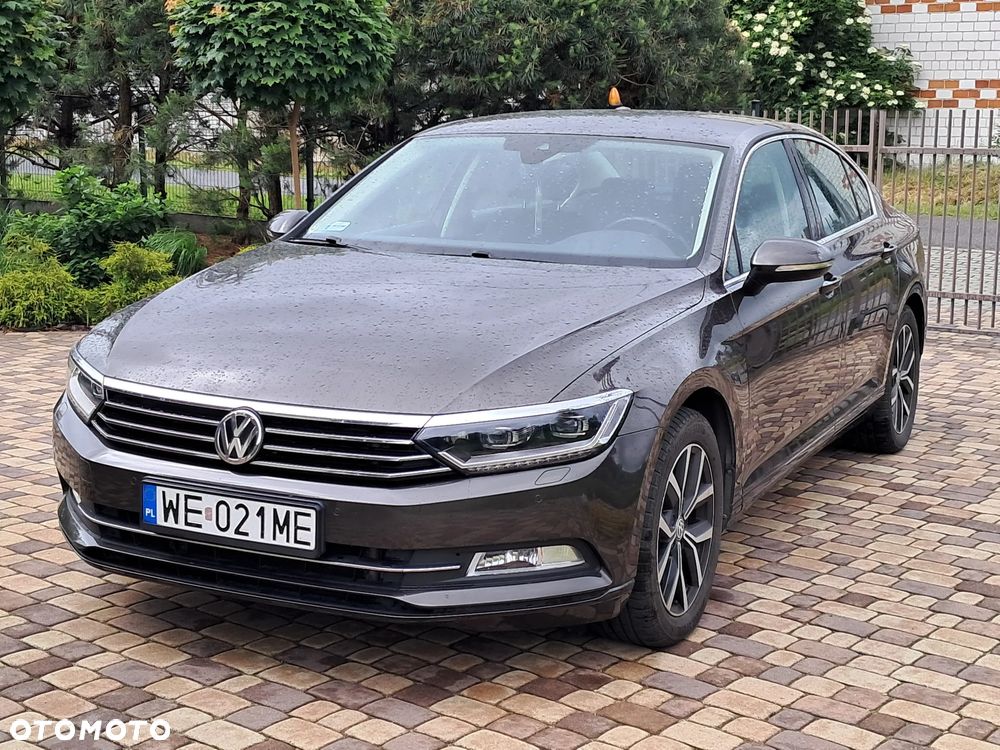 Volkswagen Passat 1.8 TSI BMT Comfortline - 4