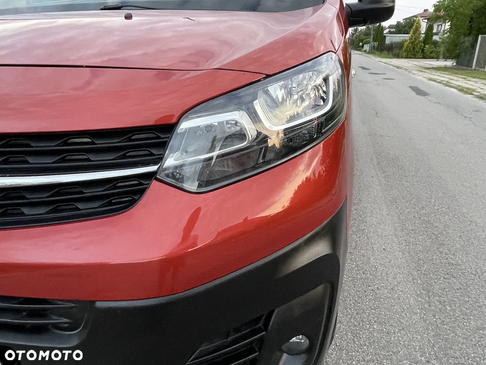 Opel Vivaro - 17