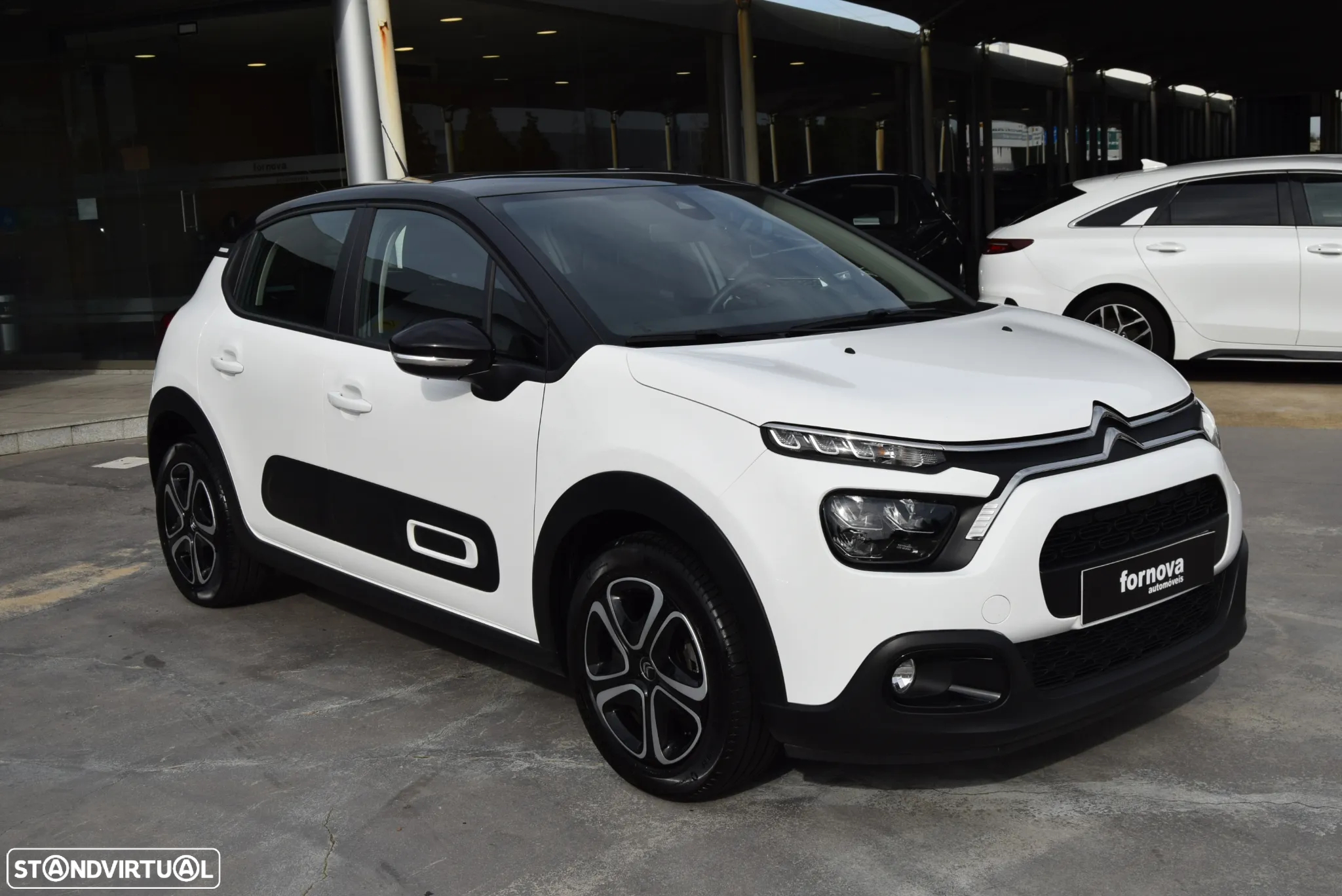 Citroën C3 1.2 PureTech Plus - 3
