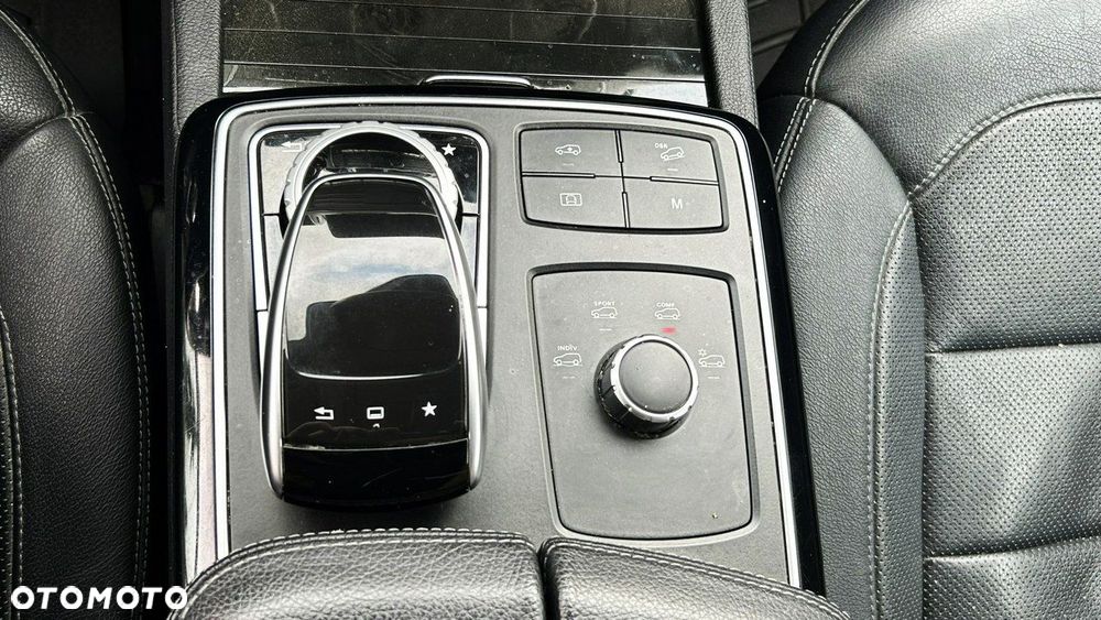 Mercedes-Benz GLE - 9