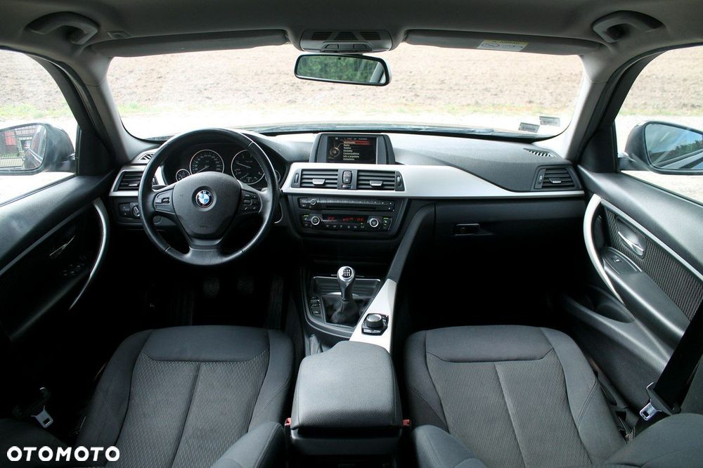 BMW Seria 3 - 8