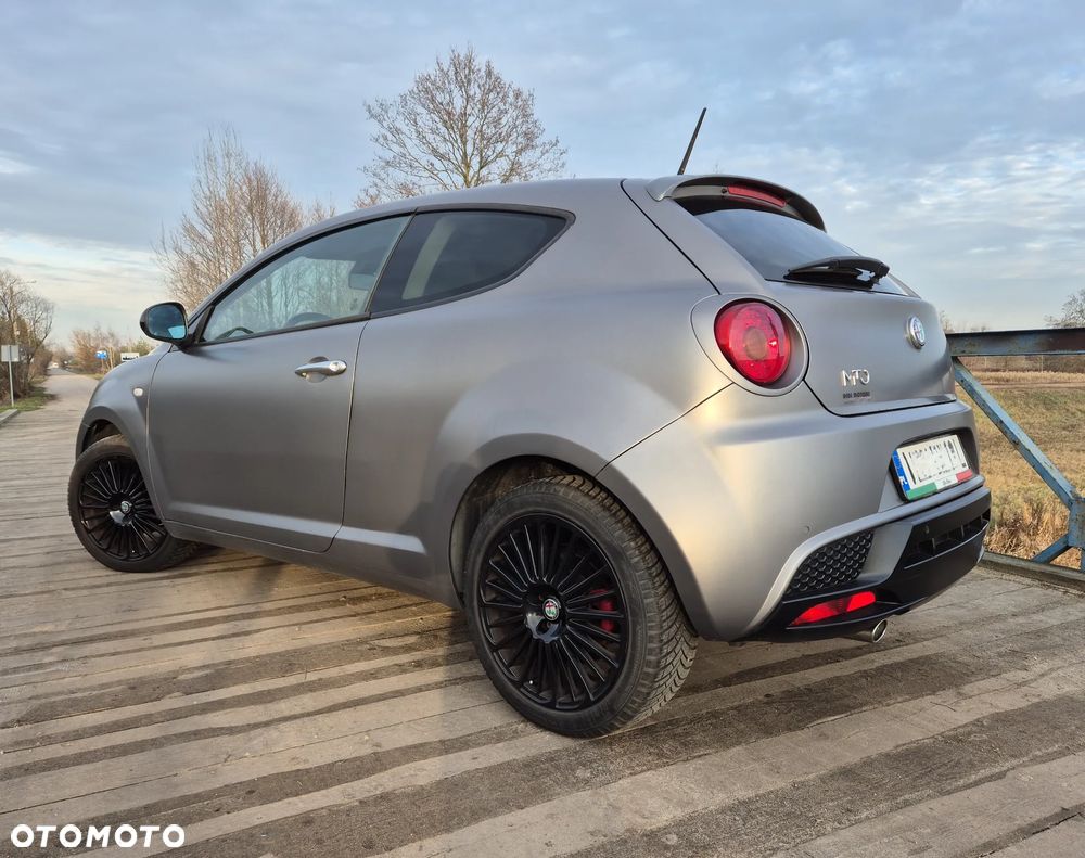 Alfa Romeo Mito 1.4 8V Junior - 4
