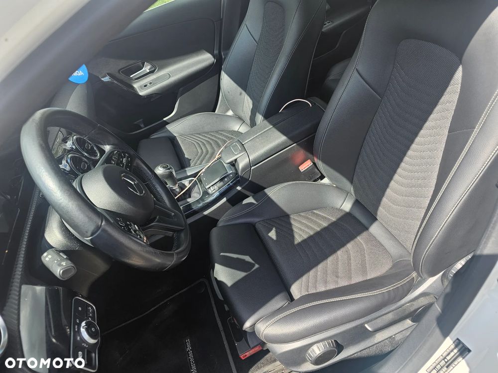 Mercedes-Benz Klasa A 160 d - 9