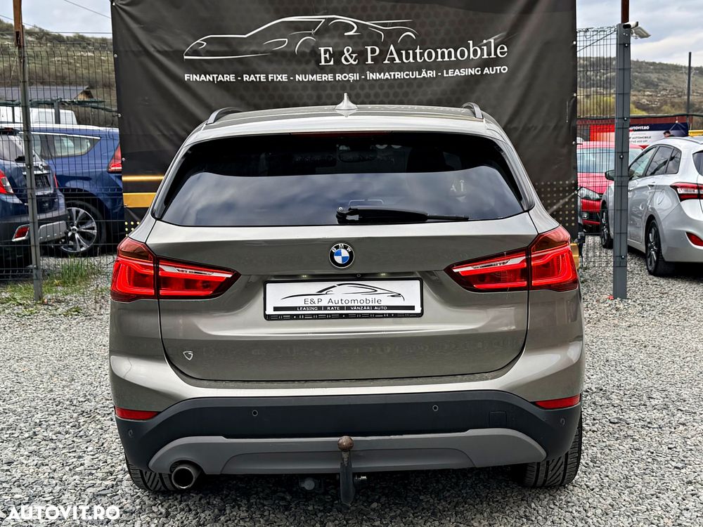 BMW X1 sDrive16d xLine - 12